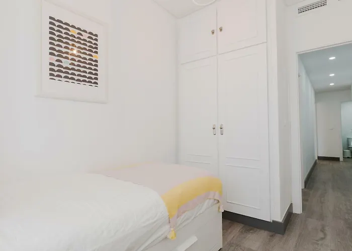 Hola Premium Centro Málaga